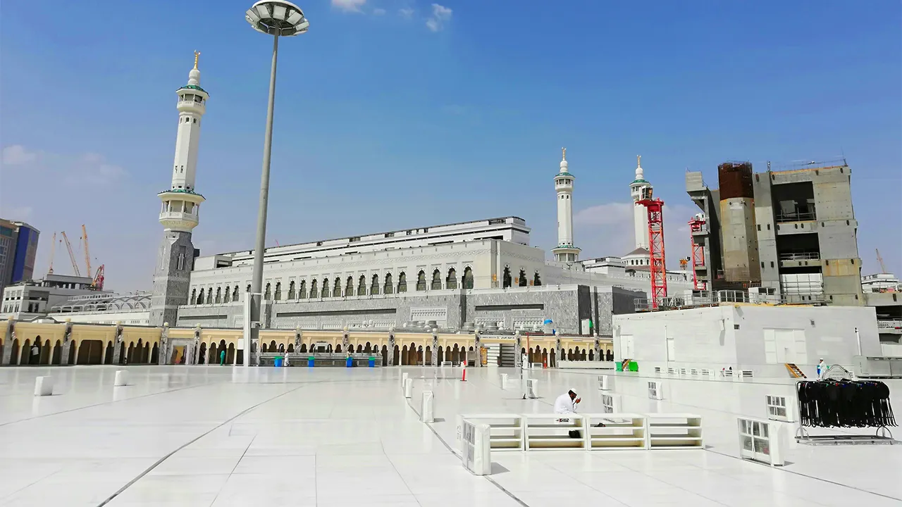 3 Star Budget Blackburn Umrah Package