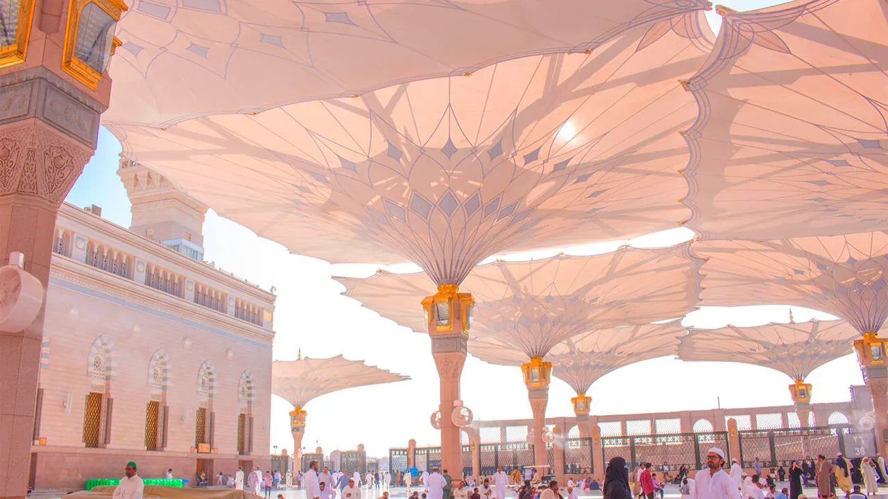 4 Star Supreme Bristol Umrah Package