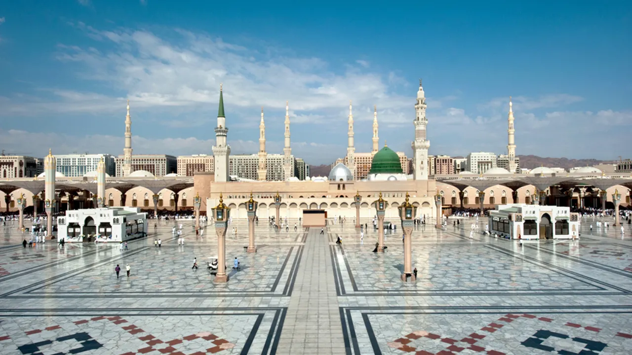 5 star classic april umrah package