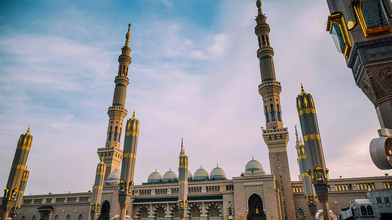 5 Star Deluxe Bristol Umrah Package