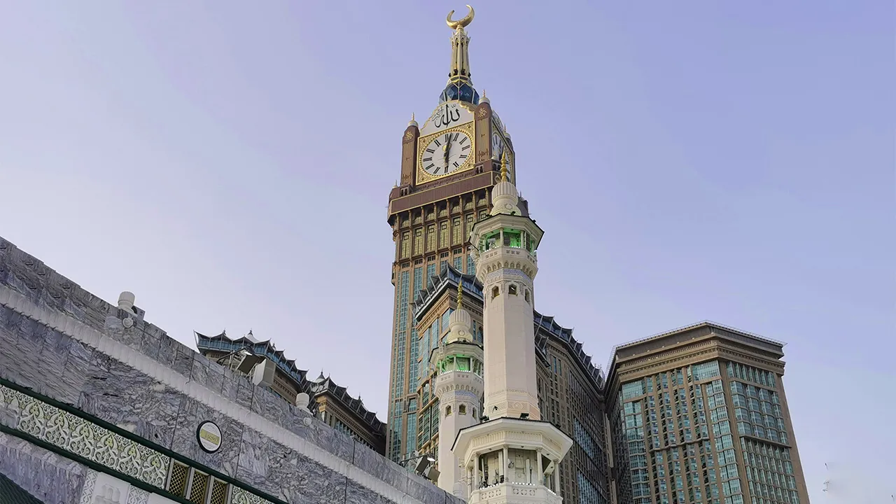 5 Star Luxury Leicester Umrah Package